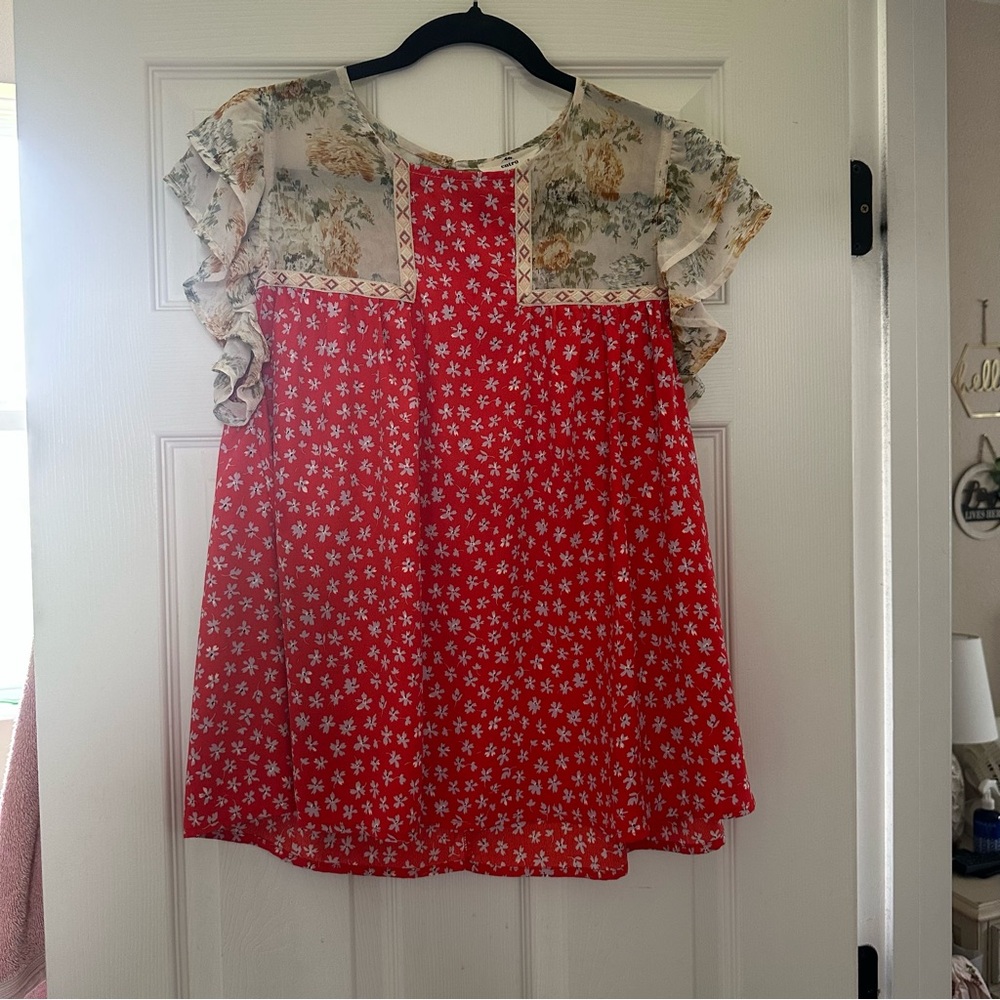 Entro Floral Red Women's Top